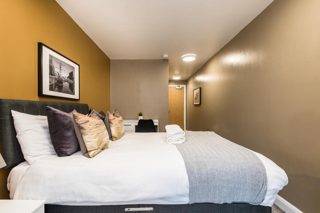 Host Apartments - Spacious 3 Bed Apartment With 3 Ensuites Liverpool Exterior photo